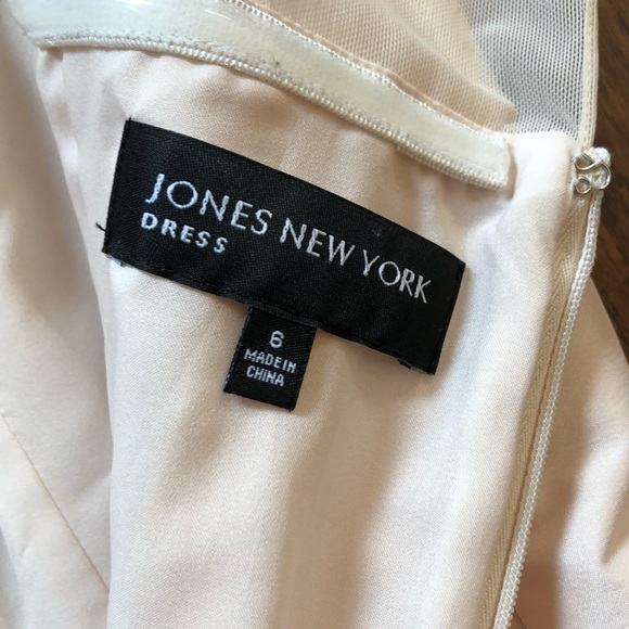 JONES NEW YORK festive dress, size 6 - Picture 13 of 13